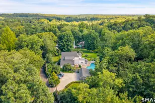 58 Sky Meadow Dr, Stamford, CT 06903 - Photo 2