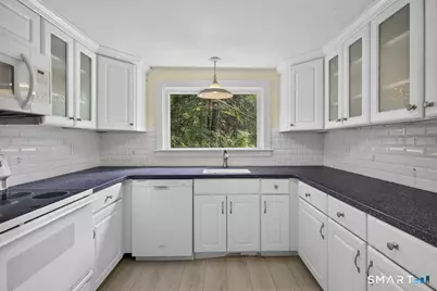 261 Newtown Turnpike, Weston, CT 06883 - Photo 4