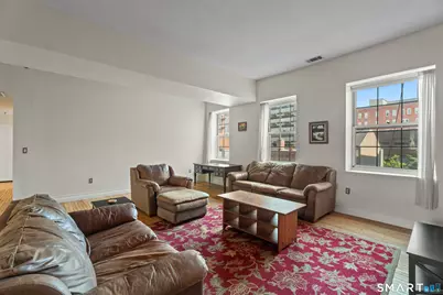 196 Crown Street #3J, New Haven, CT 06510 - Photo 4