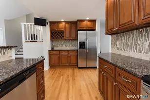 138 Tariffville Rd, Simsbury, CT 06081 - Photo 12