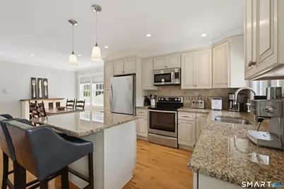 95 Roosevelt Avenue, West Haven, CT 06516 - Photo 2