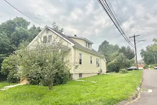 37 Irving St, Windsor, CT 06095 - Photo 14