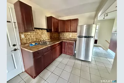 209-211 Davis Street #211, Watertown, CT 06779 - Photo 2