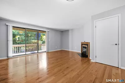 67 Cambridge Court #67, Beacon Falls, CT 06403 - Photo 10