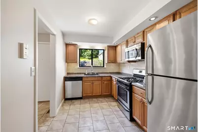 67 Cambridge Court #67, Beacon Falls, CT 06403 - Photo 8