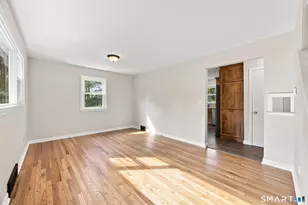 23 Leaf Ave, Waterbury, CT 06705 - Photo 2