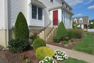 32 Pickering Ln, Wethersfield, CT 06109 - Photo 28