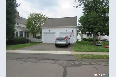 32 Pickering Lane #32, Wethersfield, CT 06109 - Photo 26