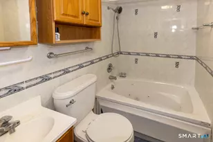 64 Ryan St, Middletown, CT 06457 - Photo 12