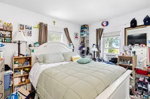 28 Ocean Ave, New London, CT 06320 - Photo 8