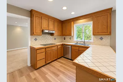 38 Twin Lakes Drive, Waterford, CT 06385 - Photo 14
