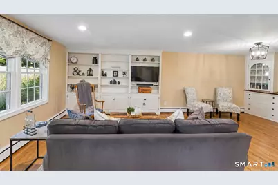 14 Redwood Drive, Bethel, CT 06801 - Photo 10