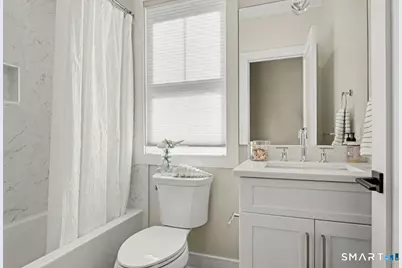 10 Argento Lane, Norwalk, CT 06851 - Photo 20