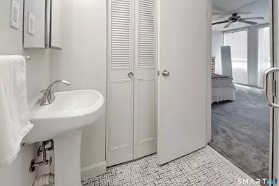 160 Fairfield Woods Road #48, Fairfield, CT 06825 - Photo 18