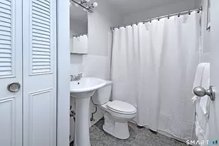 160 Fairfield Woods Rd, Fairfield, CT 06825 - Photo 24