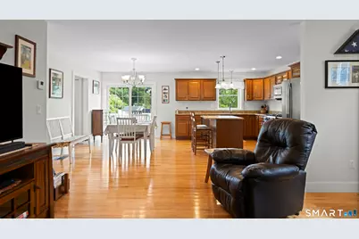 8 Mather Circle #8, Windsor Locks, CT 06096 - Photo 10