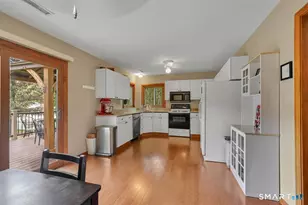 17 Eileen Ln, Enfield, CT 06082 - Photo 10