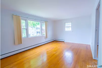 326 Grovers Avenue, Bridgeport, CT 06605 - Photo 8