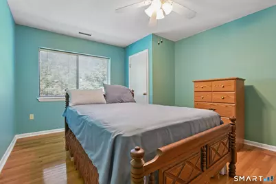 216 Quinnipiac Avenue #210, North Haven, CT 06473 - Photo 8