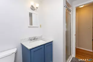 10 Colonial Dr, Simsbury, CT 06070 - Photo 18