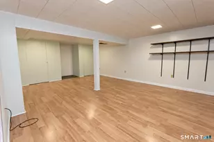 10 Colonial Dr, Simsbury, CT 06070 - Photo 28