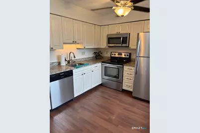 33 Essex Court #33, Meriden, CT 06450 - Photo 8