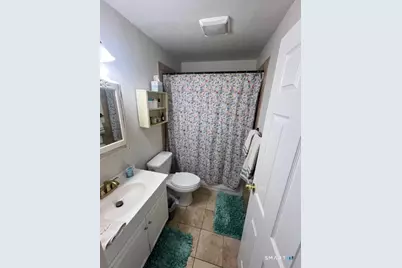 33 Essex Court #33, Meriden, CT 06450 - Photo 18