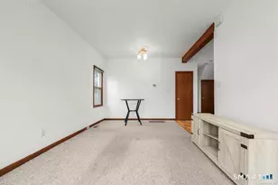 33 Central Ave, Milford, CT 06460 - Photo 8