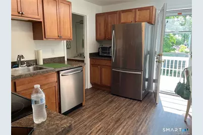 33 Central Avenue, Milford, CT 06460 - Photo 16