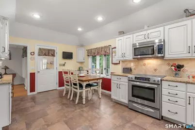 281 Rye Street, East Windsor, CT 06016 - Photo 6