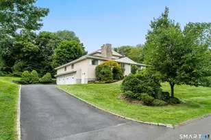 223 Sterling Rd, Trumbull, CT 06611 - Photo 2