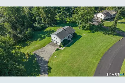 3 Holly Lane, Brookfield, CT 06804 - Photo 2