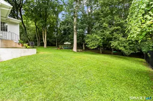 111 Casmir Dr, Fairfield, CT 06825 - Photo 36