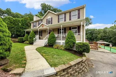 60 Olivia Lane, Naugatuck, CT 06770 - Photo 2