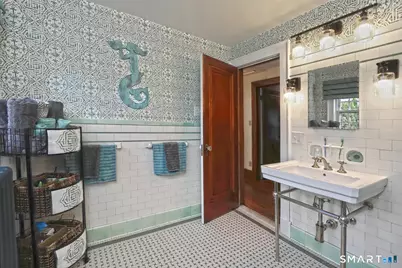 30 Lincoln Street, West Haven, CT 06516 - Photo 24