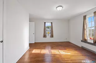 132 Summer St, Meriden, CT 06451 - Photo 8
