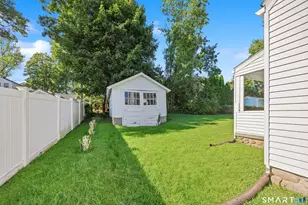132 Summer St, Meriden, CT 06451 - Photo 30