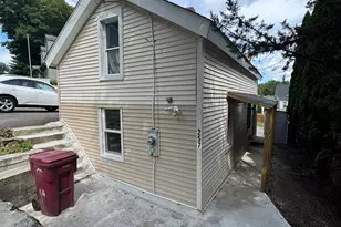 257 Scott St, Naugatuck, CT 06770 - Photo 1