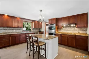 135 W King St, Danbury, CT 06811 - Photo 8
