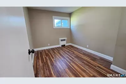 32 Riverdale Road, Milford, CT 06460 - Photo 16