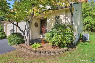 50 Sawmill Crossing, Wethersfield, CT 06109 - Photo 2