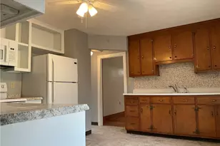 6 Silver Dr, Middletown, CT 06457 - Photo 8