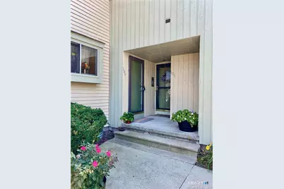 104 Summer Hill Drive #104, South Windsor, CT 06074 - Photo 2
