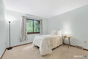 14 Wiggins Farm Dr, Simsbury, CT 06070 - Photo 16