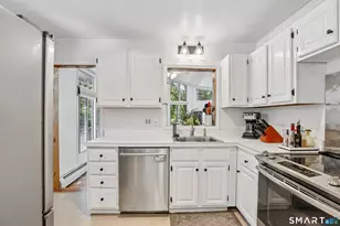 145 West Ave, Darien, CT 06820 - Photo 8