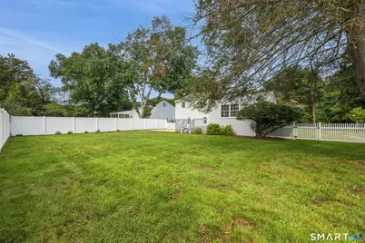 65 Cynthia Drive, Fairfield, CT 06824 - Photo 38