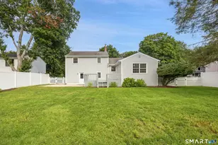 65 Cynthia Dr, Fairfield, CT 06824 - Photo 4