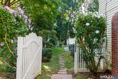 37 Salem Drive, Newington, CT 06111 - Photo 2