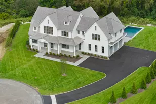 12 Beltas Farm Ln, Westport, CT 06880 - Photo 2