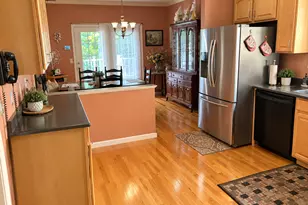 37 Ballymeade Ln, Windsor, CT 06095 - Photo 8